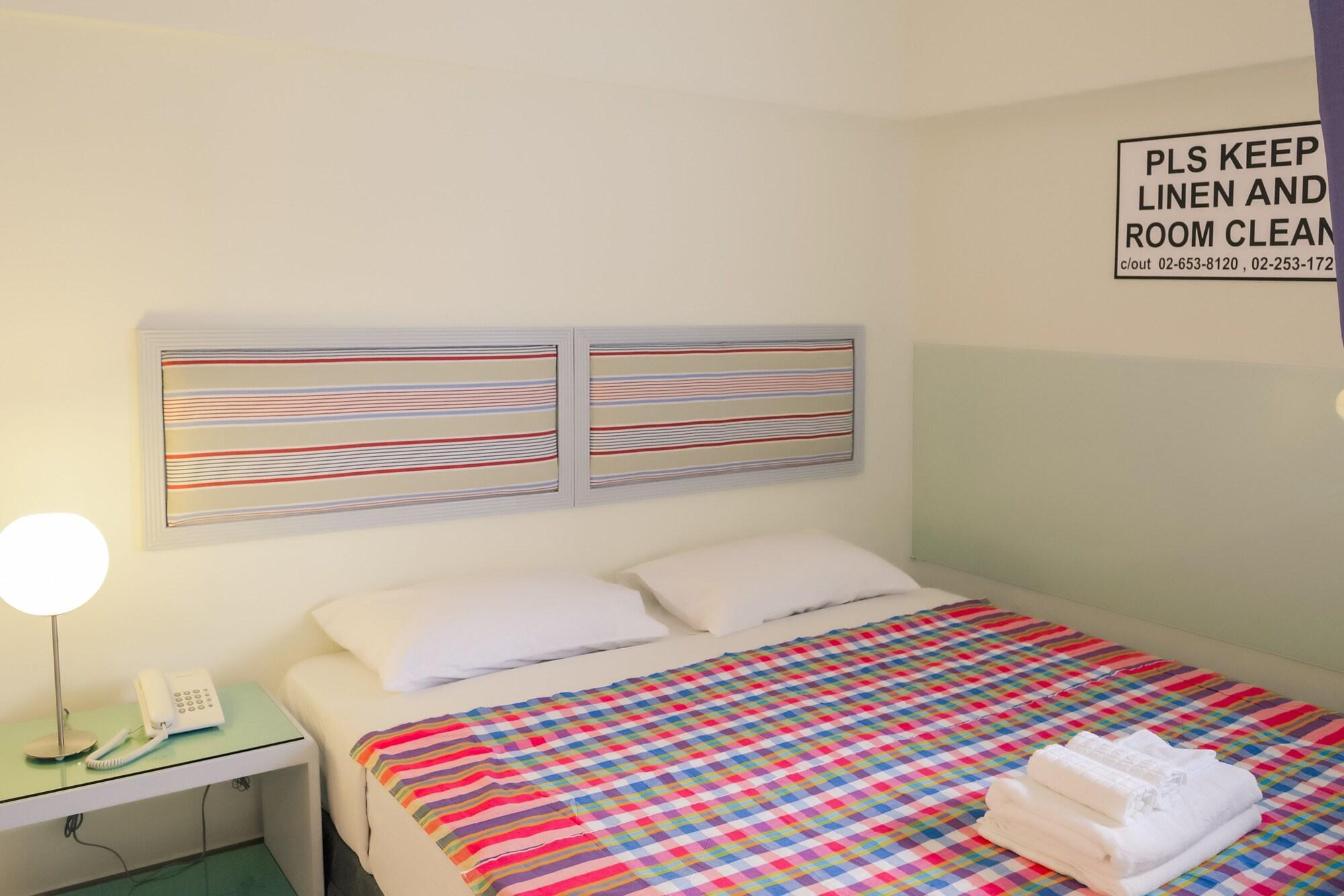 A-2 House Hostel Bangkok Kültér fotó