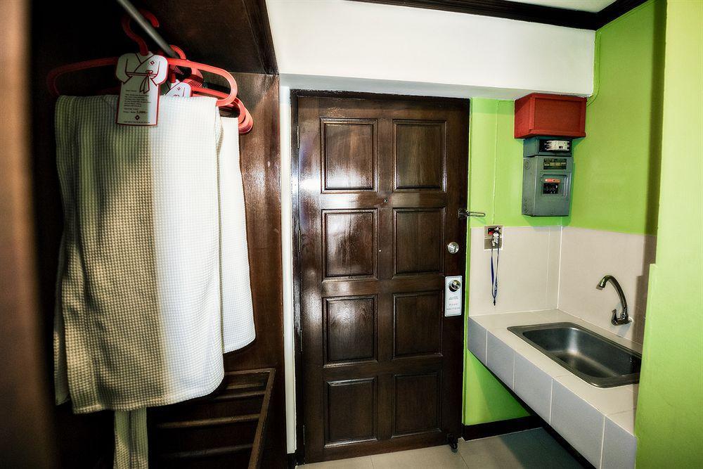 A-2 House Hostel Bangkok Kültér fotó